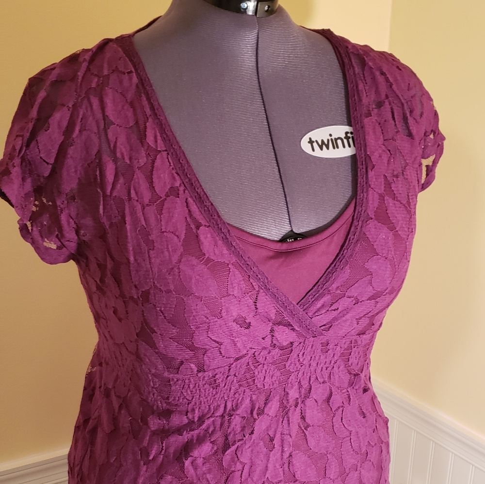Fuscia lace top 1X
